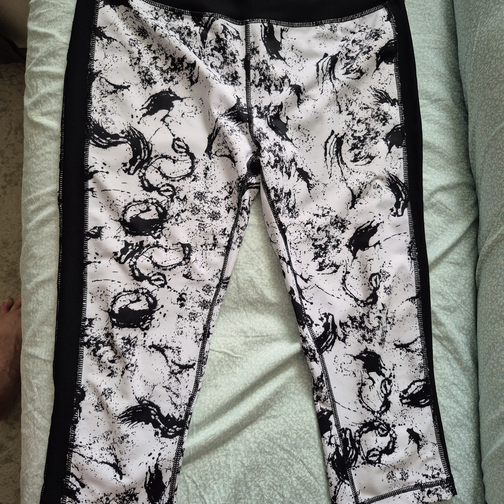 Black and White Kids Leggings
